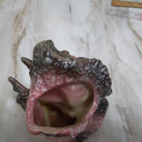 Vintage Pink and Grey Speckled Angelfish Vase - Picture 5 of 8